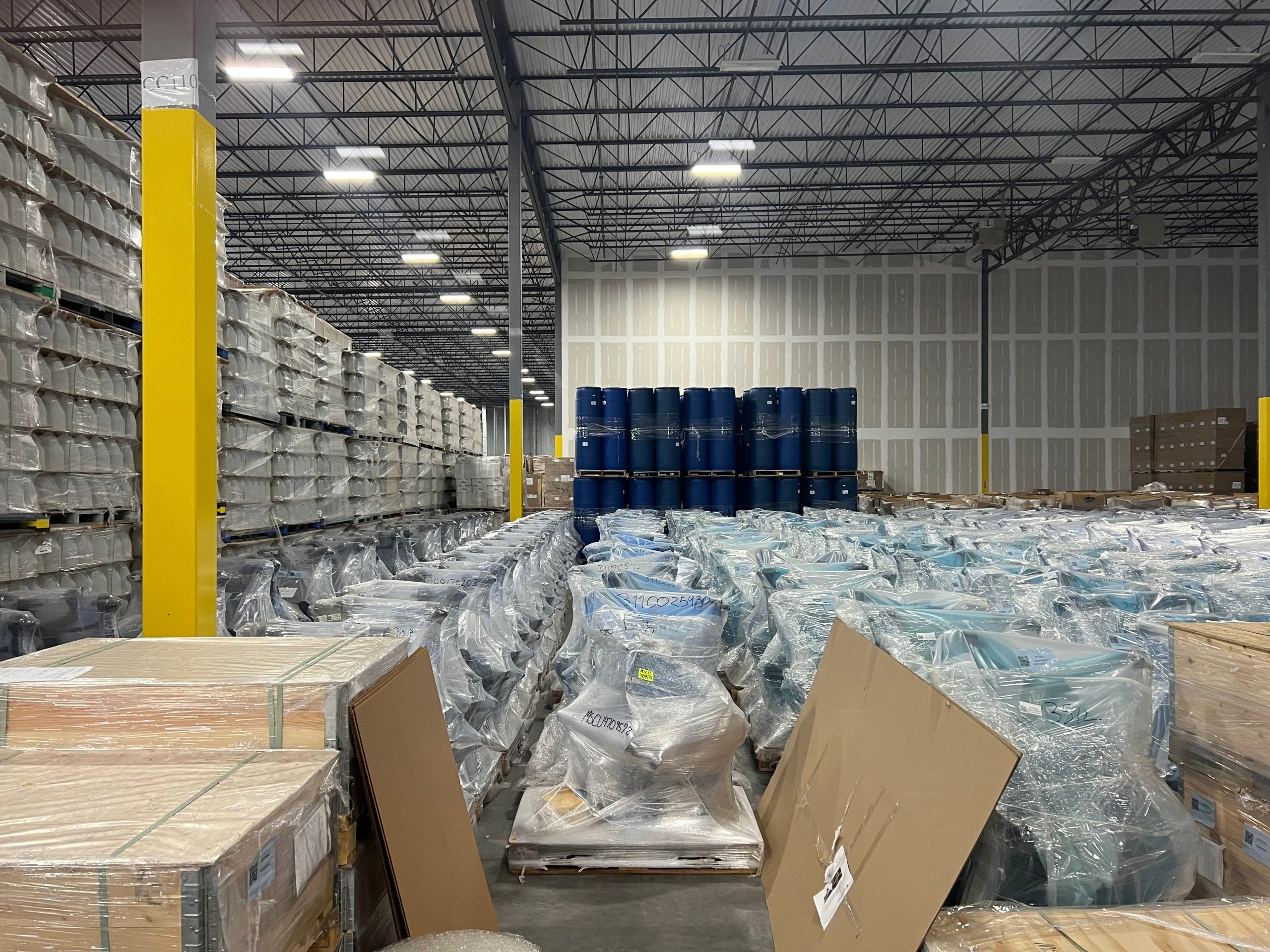 Industrial equipment packaging and logistics